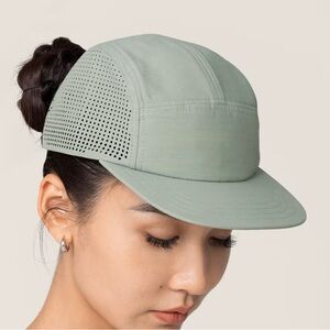 *NWT* ALLBIRDS NATURAL RUN HAT